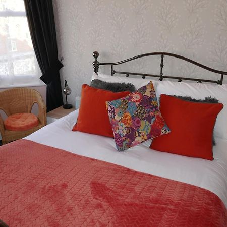 The Boundary Bed & Breakfast Scarborough Ngoại thất bức ảnh